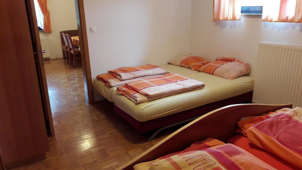 Tourist Farm Skrbina Διαμέρισμα Otočec Εξωτερικό φωτογραφία
